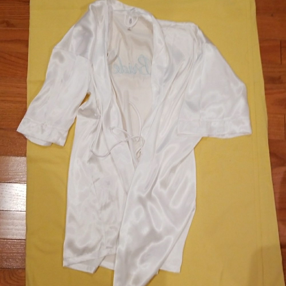 NWOT VS White Robe for Bride